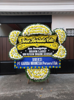 Papan Bunga Duka di Karangmoncol