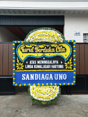 Papan Bunga Duka di Karangmoncol